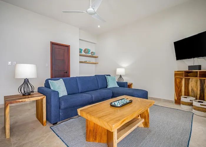 Apartment Oceanfront Escape In Playa Potrero, Costa Rica