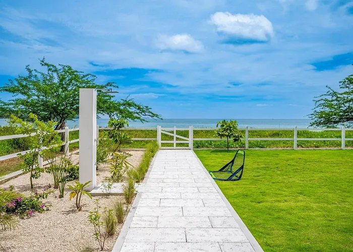Oceanfront Escape In Playa Potrero, Costa Rica Apartment *